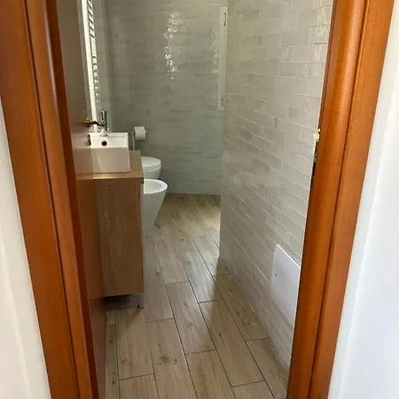 Room25 Incentro 아파트 *